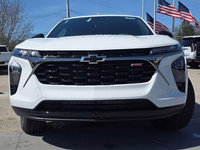 2026 Summit White Chevrolet Trax 1RS FWD SUV