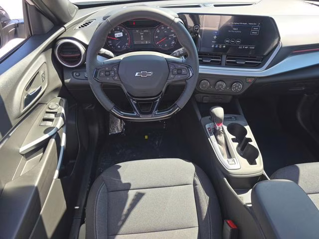2026 Summit White Chevrolet Trax 1RS FWD SUV