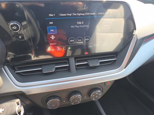 2026 Summit White Chevrolet Trax 1RS FWD SUV