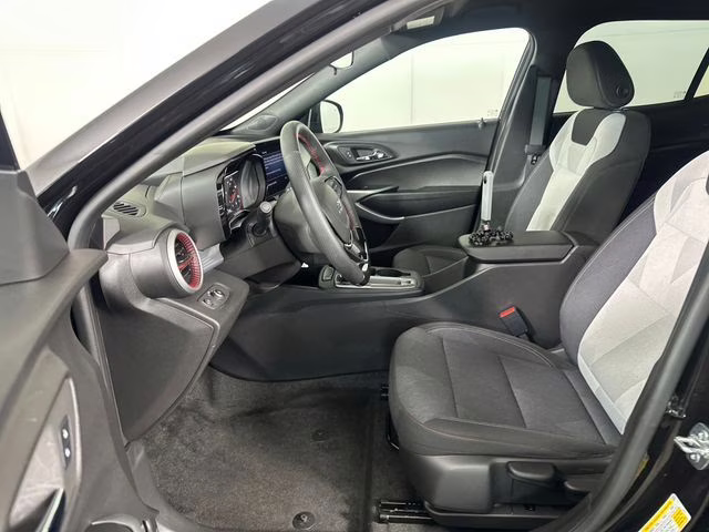 2026 Mosaic Black Metallic Chevrolet Trax 1RS FWD SUV