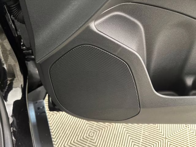 2026 Mosaic Black Metallic Chevrolet Trax 1RS FWD SUV