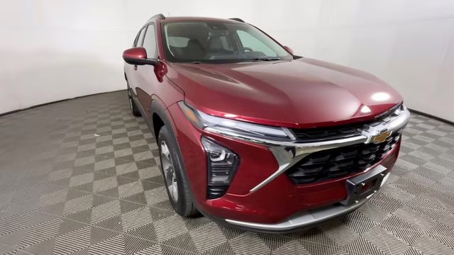 2024 Crimson Metallic Chevrolet Trax LT FWD SUV