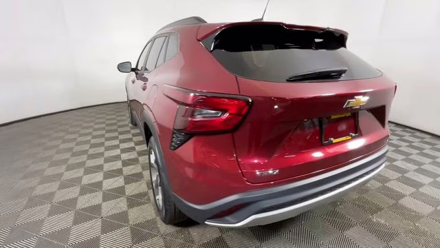 2024 Crimson Metallic Chevrolet Trax LT FWD SUV
