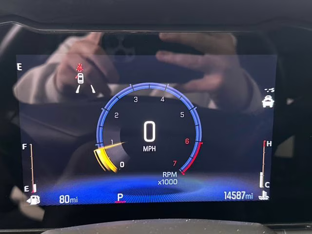 2025 Summit White Chevrolet Trax LT FWD SUV