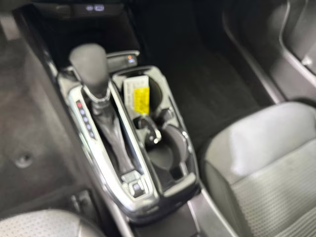 2025 Summit White Chevrolet Trax LT FWD SUV