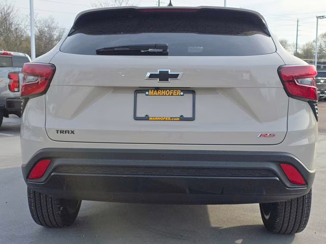 2026 White Sands Chevrolet Trax 2RS FWD SUV