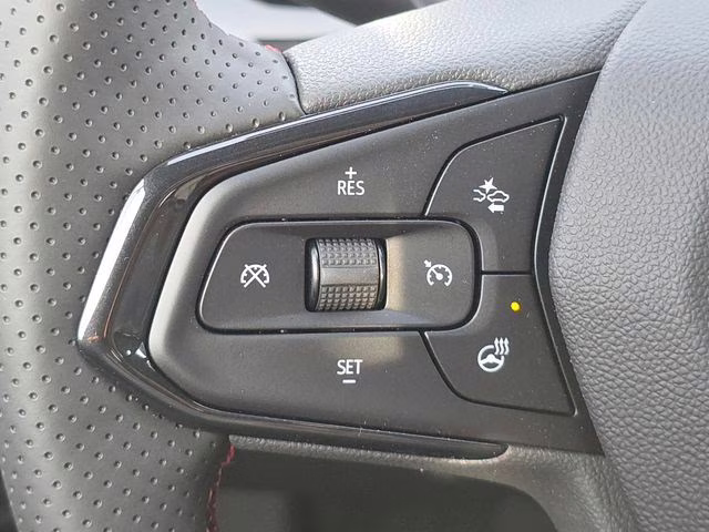 2026 White Sands Chevrolet Trax 2RS FWD SUV
