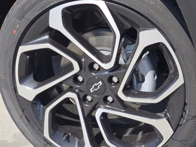 2026 Sterling Gray Metallic Chevrolet Trax 2RS FWD SUV