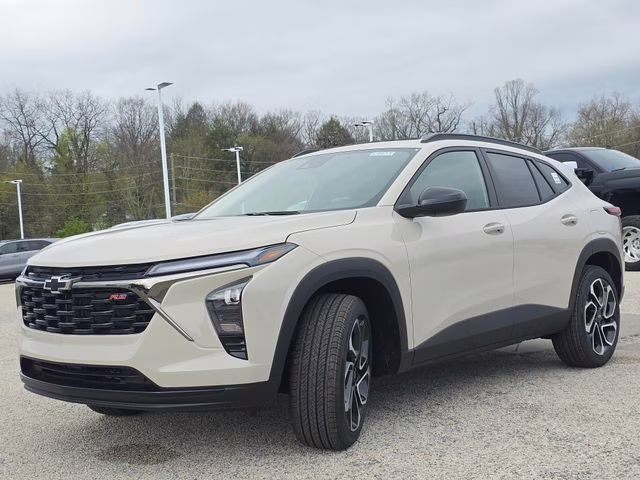 2026 White Sands Chevrolet Trax 2RS FWD SUV