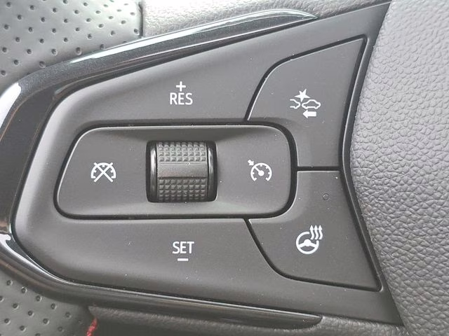 2026 White Sands Chevrolet Trax 2RS FWD SUV