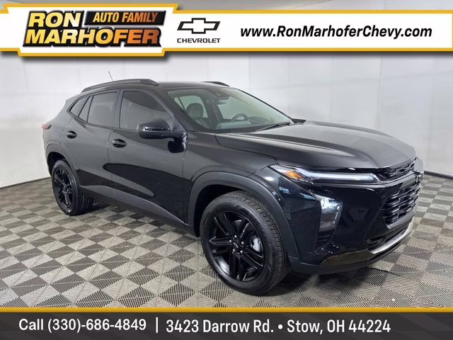 2025 Mosaic Black Metallic Chevrolet Trax ACTIV FWD SUV