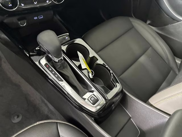 2025 Mosaic Black Metallic Chevrolet Trax ACTIV FWD SUV