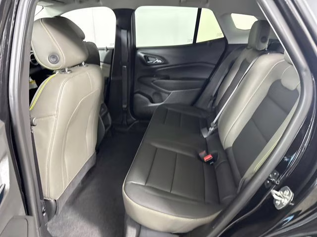 2025 Mosaic Black Metallic Chevrolet Trax ACTIV FWD SUV