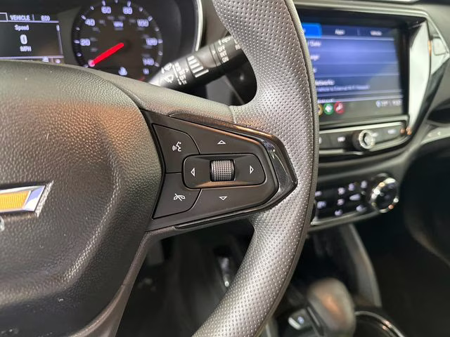 2021 Midnight Blue Metallic Chevrolet TrailBlazer LT FWD SUV