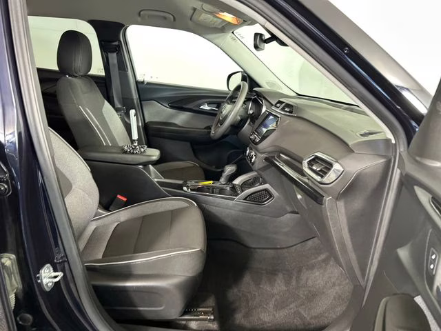 2021 Midnight Blue Metallic Chevrolet TrailBlazer LT FWD SUV
