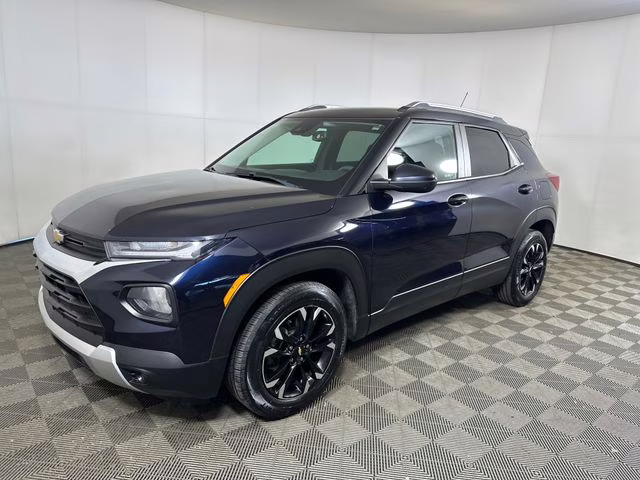 2021 Midnight Blue Metallic Chevrolet TrailBlazer LT FWD SUV