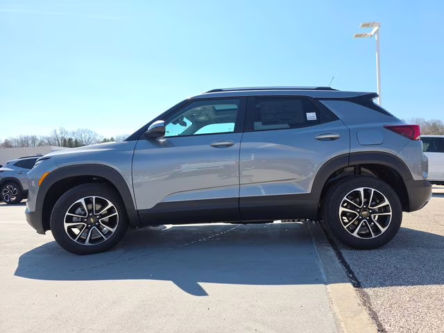 2026 Sterling Gray Metallic Chevrolet TrailBlazer LT FWD SUV