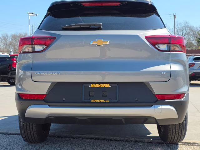 2026 Sterling Gray Metallic Chevrolet TrailBlazer LT FWD SUV