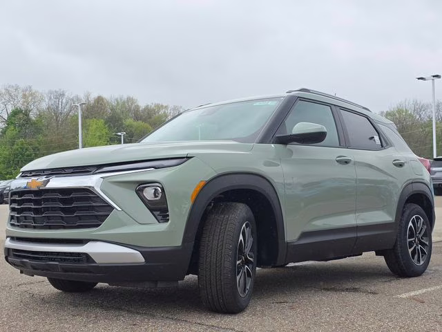 2026 Cacti Green Chevrolet TrailBlazer LT FWD SUV