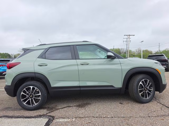 2026 Cacti Green Chevrolet TrailBlazer LT FWD SUV