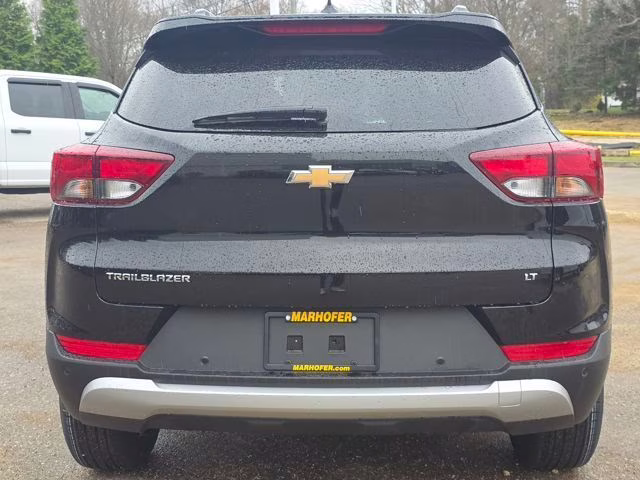 2026 Mosaic Black Metallic Chevrolet Trailblazer LT FWD SUV
