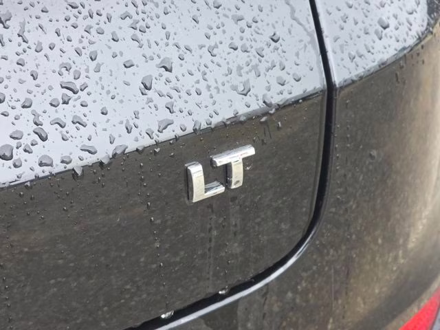 2026 Mosaic Black Metallic Chevrolet TrailBlazer LT FWD SUV