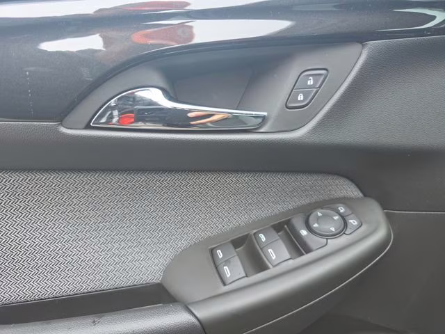 2026 Mosaic Black Metallic Chevrolet TrailBlazer LT FWD SUV