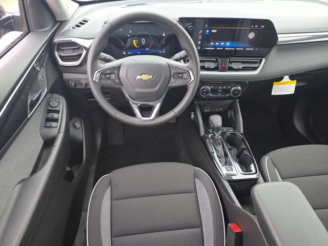 2026 Mosaic Black Metallic Chevrolet TrailBlazer LT FWD SUV