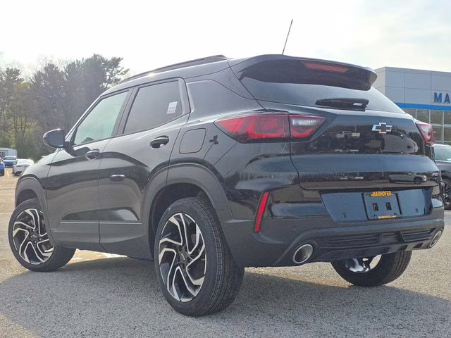 2026 Mosaic Black Metallic Chevrolet TrailBlazer RS FWD SUV