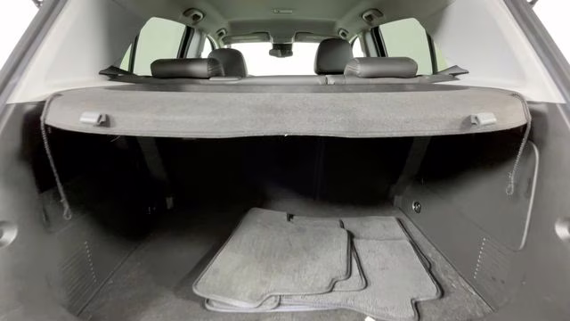 2022 Iridescent Pearl Tricoat Chevrolet Trax LT AWD SUV