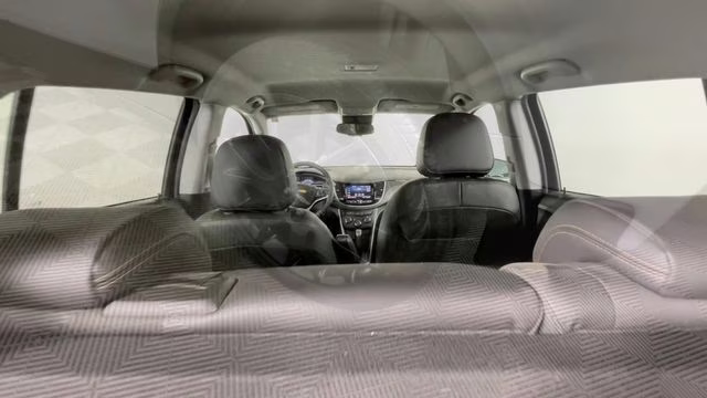 2022 Iridescent Pearl Tricoat Chevrolet Trax LT AWD SUV
