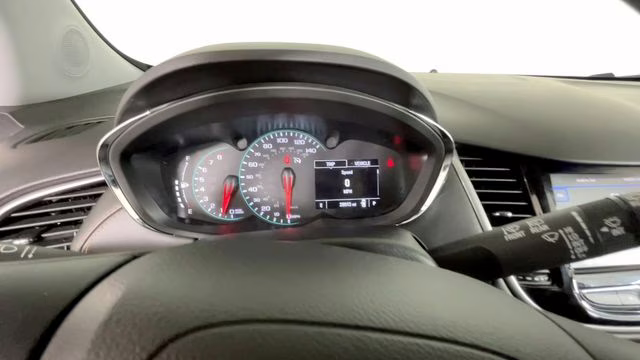 2022 Iridescent Pearl Tricoat Chevrolet Trax LT AWD SUV