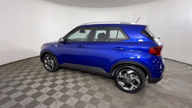 2023 Intense Blue Hyundai Venue SEL FWD SUV