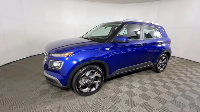2023 Intense Blue Hyundai Venue SEL FWD SUV