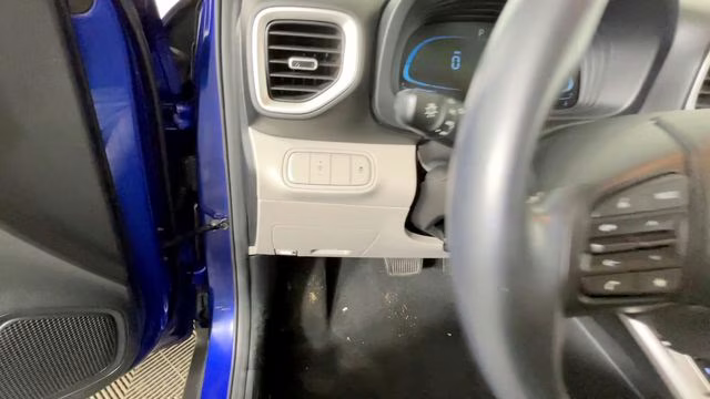 2023 Intense Blue Hyundai Venue SEL FWD SUV