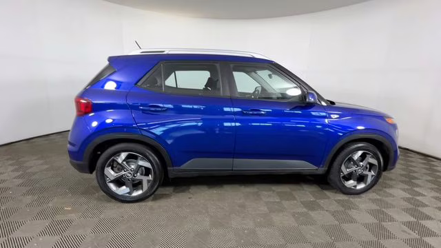 2023 Intense Blue Hyundai Venue SEL FWD SUV