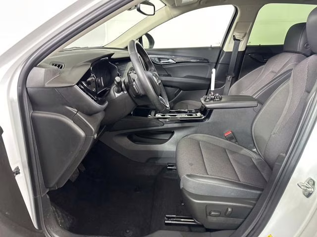2022 Summit White Buick Envision Preferred FWD SUV
