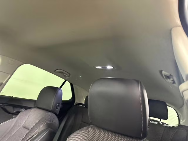 2022 Summit White Buick Envision Preferred FWD SUV