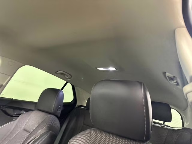 2022 Summit White Buick Envision Preferred FWD SUV