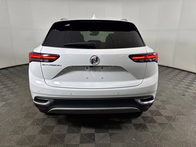 2022 Summit White Buick Envision Preferred FWD SUV