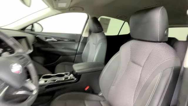 2022 Summit White Buick Envision Preferred FWD SUV