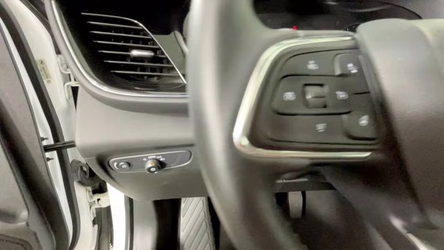 2022 Summit White Buick Envision Preferred FWD SUV