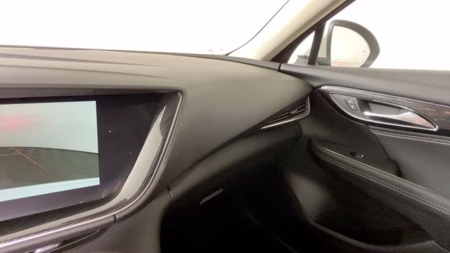2022 Summit White Buick Envision Preferred FWD SUV