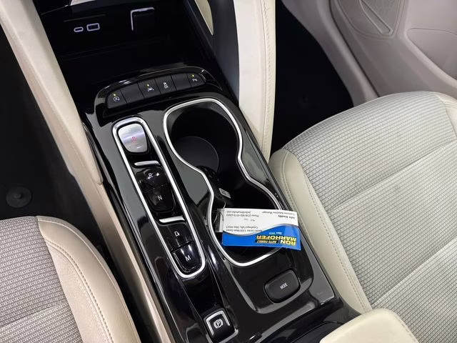 2023 Summit White Buick Envision Preferred FWD SUV
