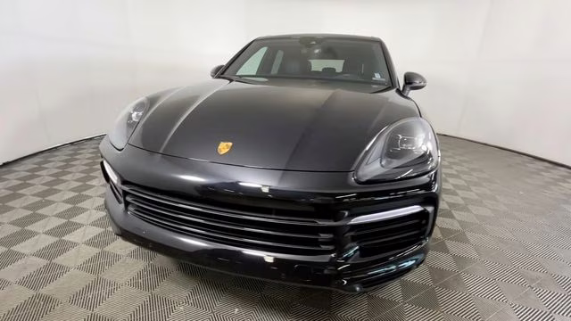 2021 Black Porsche Cayenne E-Hybrid Base AWD SUV