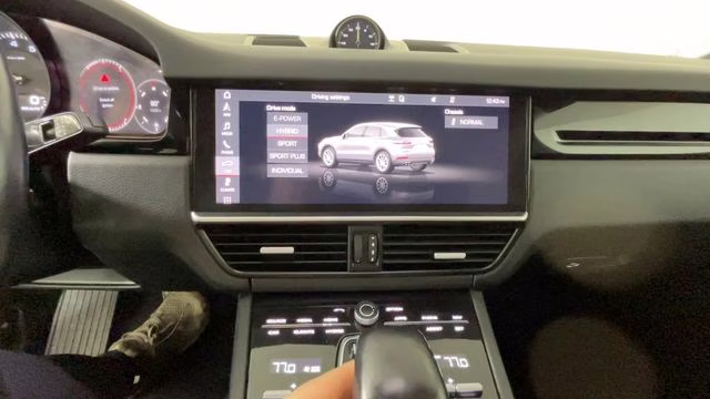 2021 Black Porsche Cayenne E-Hybrid Base AWD SUV