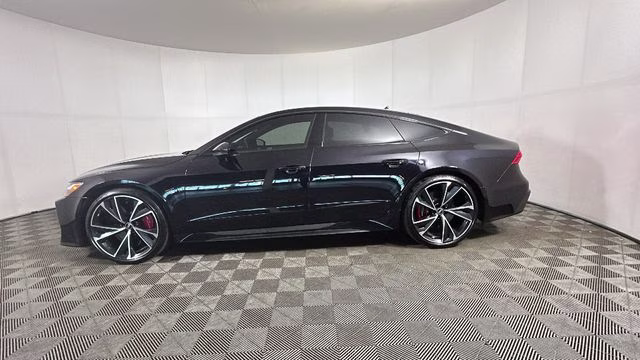 2021 Black Crystal Audi RS 7 4.0T AWD Hatchback
