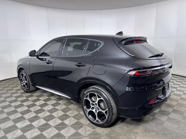 2024 Alfa Black Alfa Romeo Tonale Ti AWD SUV