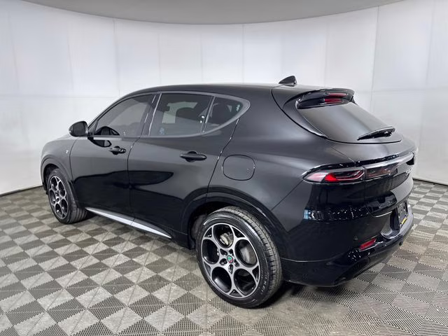 2024 Alfa Black Alfa Romeo Tonale Ti AWD SUV