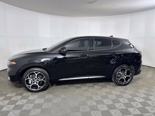 2024 Alfa Black Alfa Romeo Tonale Ti AWD SUV